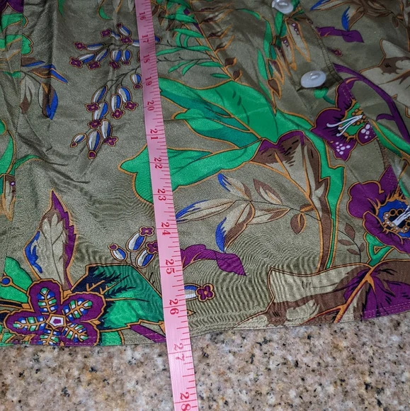 Genny Italian Silk Blouse - Picture 11 of 12